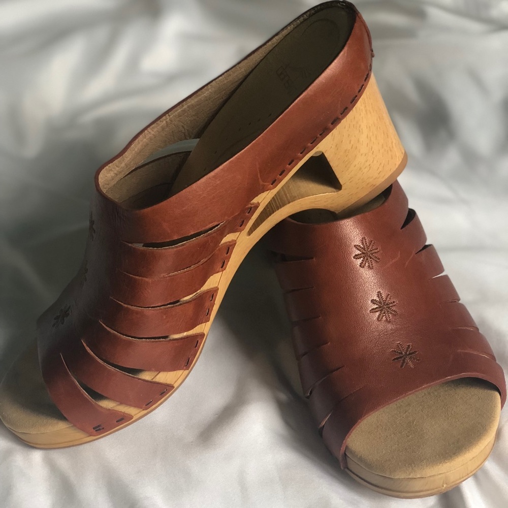 DANSKO “Tilly” slip-on Wedge Heel. Size 40